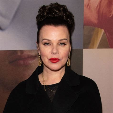 The Crown Publishing Group Debi Mazar logo