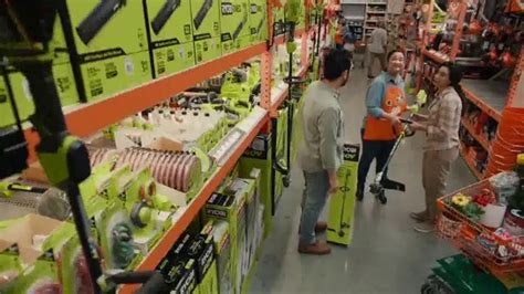 The Home Depot TV Spot, 'Proyecto de patio de casa' created for The Home Depot