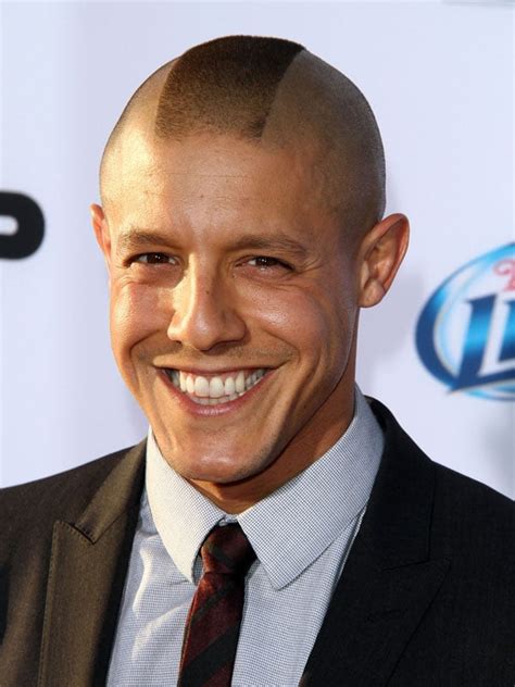 Theo Rossi photo