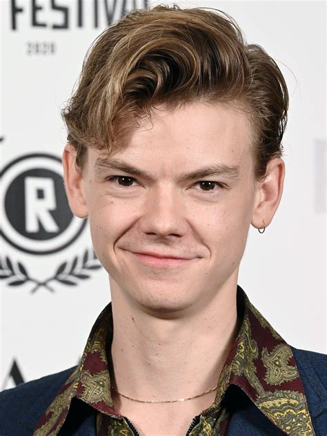 Thomas Brodie-Sangster photo