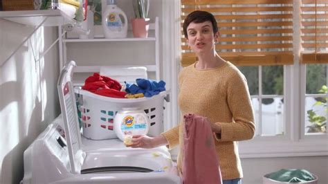 Tide TV Spot, 'Secret Recipe' featuring Brooke Singleton