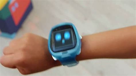 Tobi Robot Smartwatch TV Spot, 'Capture the Moment'