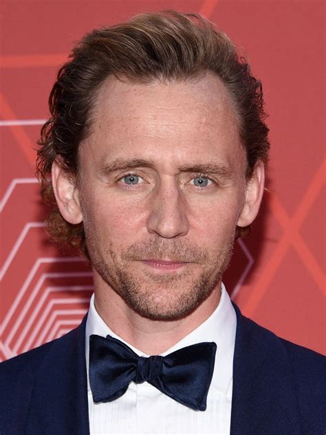 Tom Hiddleston photo