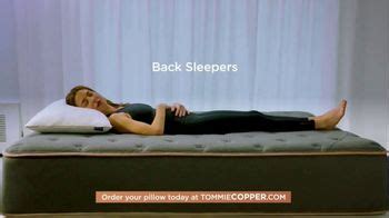 Tommie Copper Adjustable Memory Puff Pillow TV Spot, 'Everyone's Perfect Night Sleep Is Different'