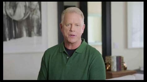 Tommie Copper TV Spot, 'Holidays: Better Life' Feat. Boomer Esiason featuring Boomer Esiason