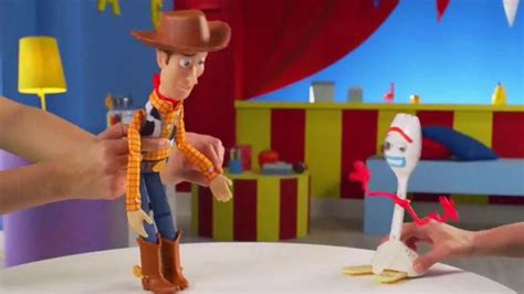 Toy Story 4 Deluxe Talking Action Figures TV Spot, 'Unique Fun Features' created for Thinkway Toys