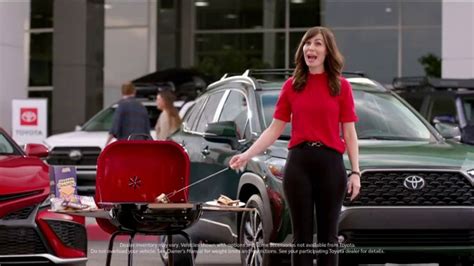 Toyota Summer Starts Here TV Spot, 'S'more Fun' [T1] created for Toyota