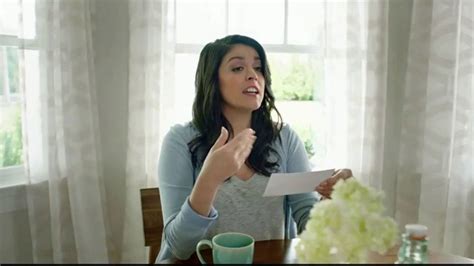 Triscuit TV Spot, 'Non-GMO Project Verified' Featuring Cecily Strong featuring Cecily Strong