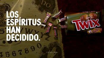 Twix TV Spot, 'Tabla güija'