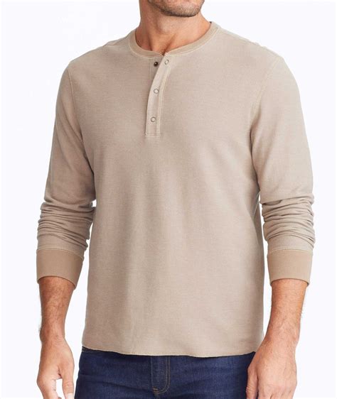 UNTUCKit Textured Long-Sleeve Henley