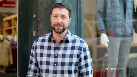 UNTUCKit Thanksgiving Sale TV Spot, 'More than 80 Stores Worldwide' created for UNTUCKit