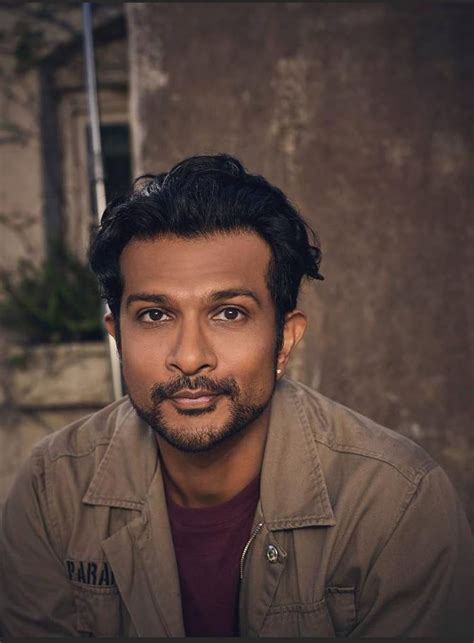 Utkarsh Ambudkar photo