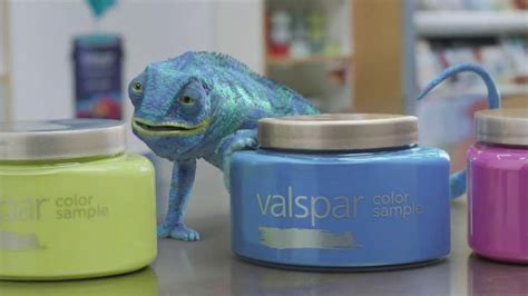 Valspar Signature TV Spot, 'Chameleons: It Says Blue'