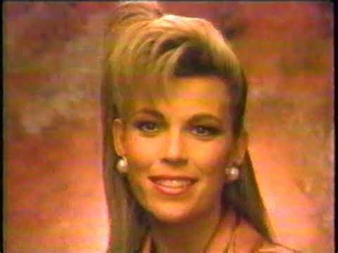 Vanna White photo