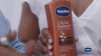 Vaseline Intensive Care Cocoa Radiant Lotion TV Spot, 'Growing Up'