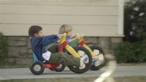 Verizon TV commercial - Childhood Friends