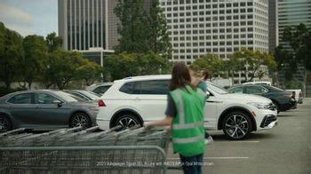Volkswagen Memorial Day Celebration TV commercial - A Little Assist