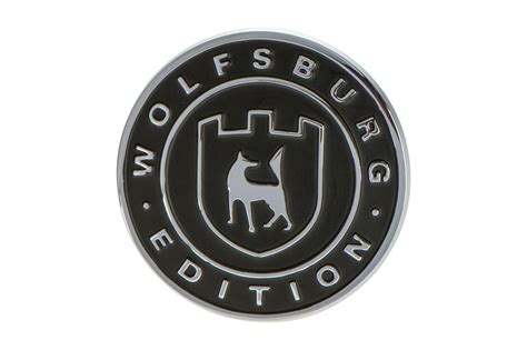 Volkswagen Passat Wolfsburg Edition tv commercials