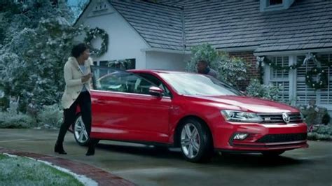 Volkswagen Sign Then Drive Event TV Spot, 'Gifts for the Family' featuring Jon Schmidt