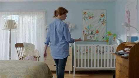 Vonage Unlimited Calling TV Spot, 'Bundle of Joy'