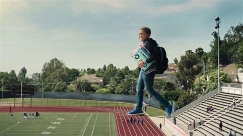 Walmart Back to School TV Spot, 'Big Day Back' Song by Fitz & The Tantrums featuring Mia Lynn