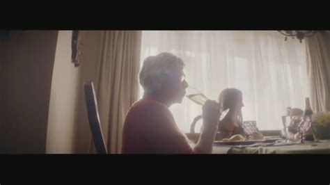 Welch's Non-Alcoholic Sparkling TV Spot, 'Make Them Sparkle' featuring Jill Goldman