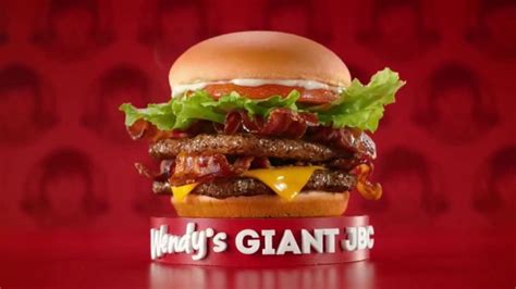 Wendy's Giant Jr. Bacon Cheeseburger Meal TV Spot, 'Disfruta más en Wendy's' created for Wendy's