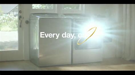 Whirlpool TV Spot, 'Every Day, Care' featuring Mike Beaver