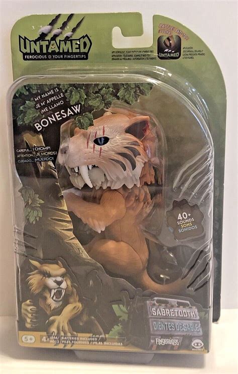 WowWee Untamed Sabertooth Bonesaw