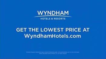 Wyndham Worldwide TV Spot, 'Still 10 Minutes: Two or More Nights'