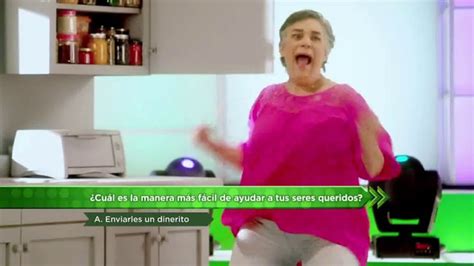 Xoom TV Spot, '¡Lupe ya le envía un dinerito a su mamá!' featuring Jaime Aymerich