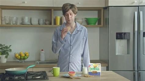 belVita Breakfast Biscuits TV Spot, 'Meetings'