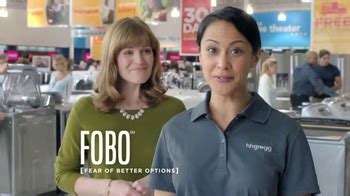 h.h. gregg 4th of July Sale TV Spot, 'FOBO: Hannah & Jade'